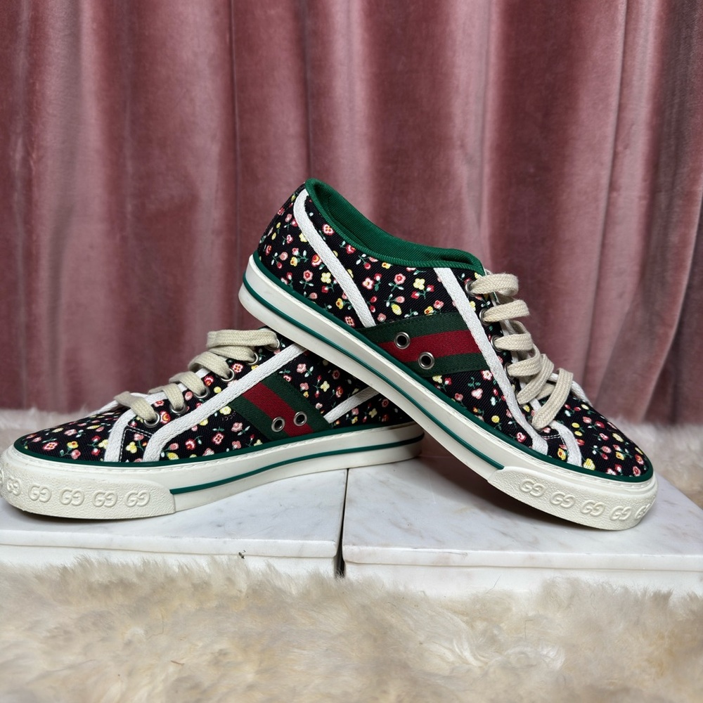 Size 7.5- Liberty of London x Gucci Tennis 1977 Floral - Black W